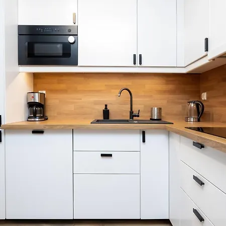 Platany Z Parkingiem By Renters Appartement Kołobrzeg