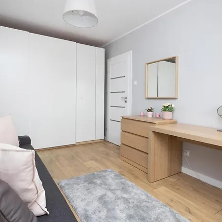 Appartamento Platany Z Parkingiem By Renters Kołobrzeg
