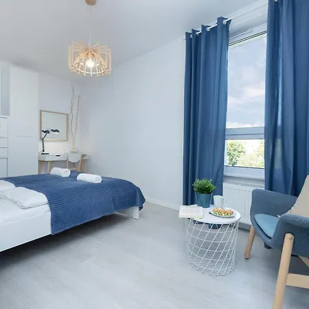 Platany Z Parkingiem By Renters Appartement Kołobrzeg