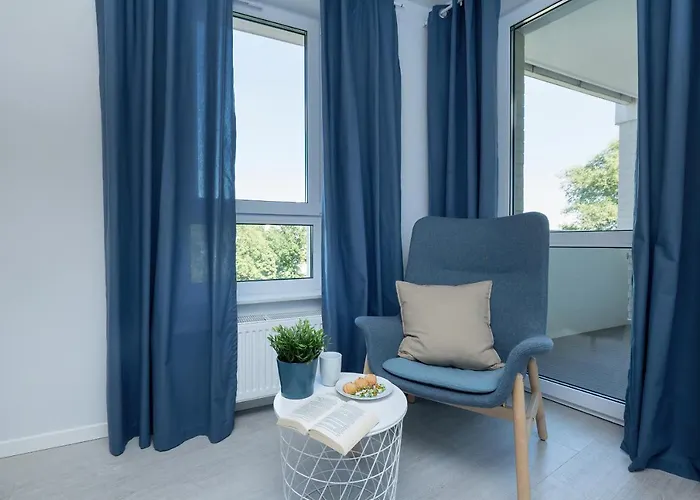 Platany Z Parkingiem By Renters